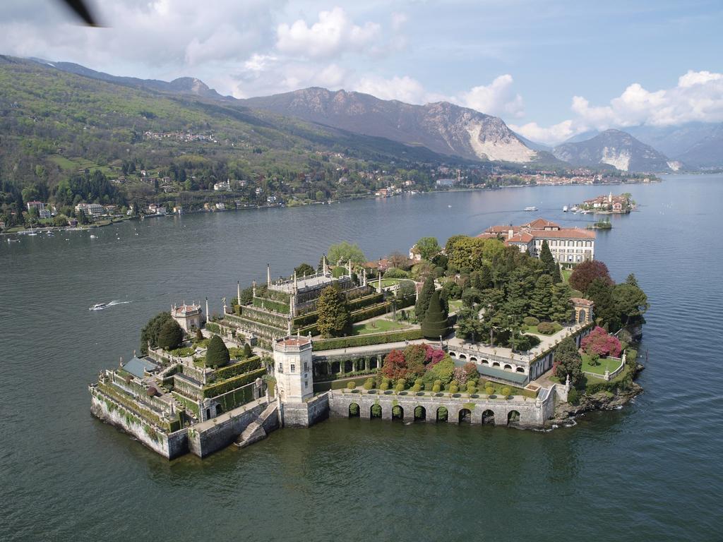 Appartamento Via De Vit Stresa Exterior photo